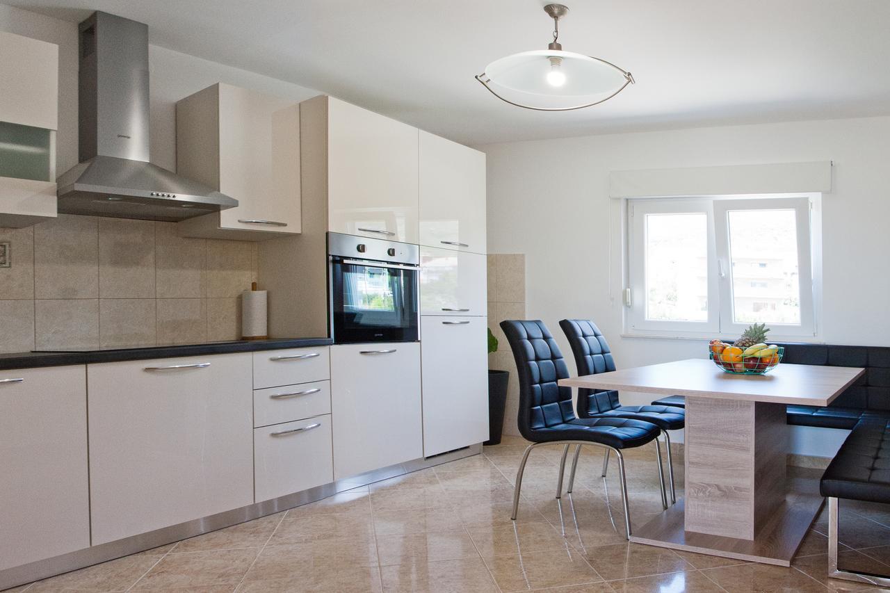 Apartment Noel Kastela Luaran gambar